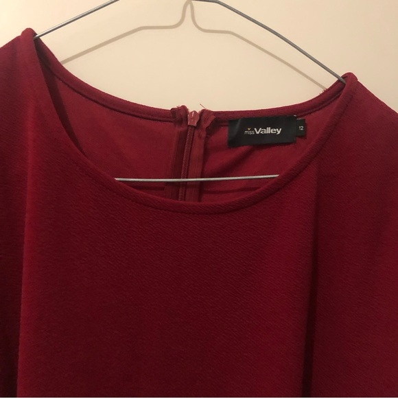 Red, fitted business dress with split in skirt. Size 12 Valley Girl - Picture 2 of 6